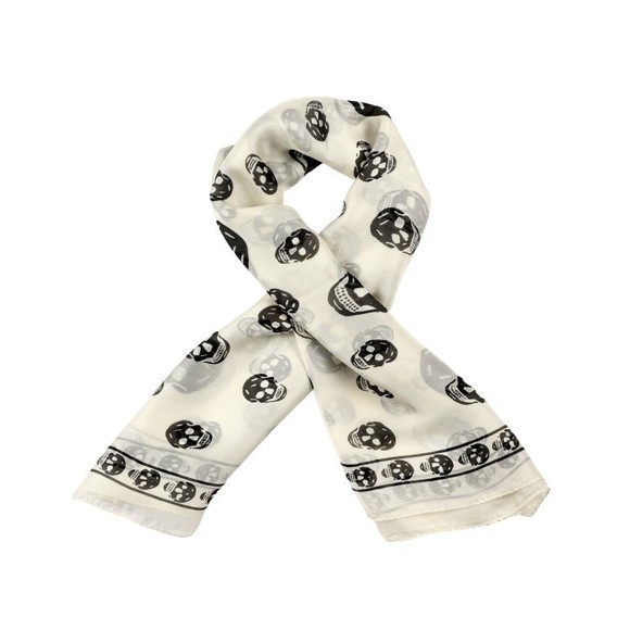 Alexander Mcqueen Skull Silk Scarf - NWT - Picture 1 of 5